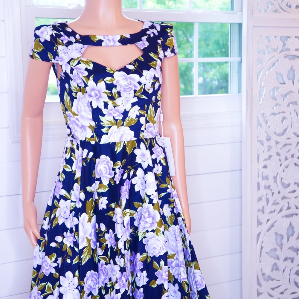 NEW Lavender Purple & White Vintage Dress - Picture 3 of 7